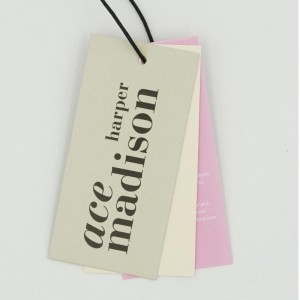 Персонализиран печат на HangTag